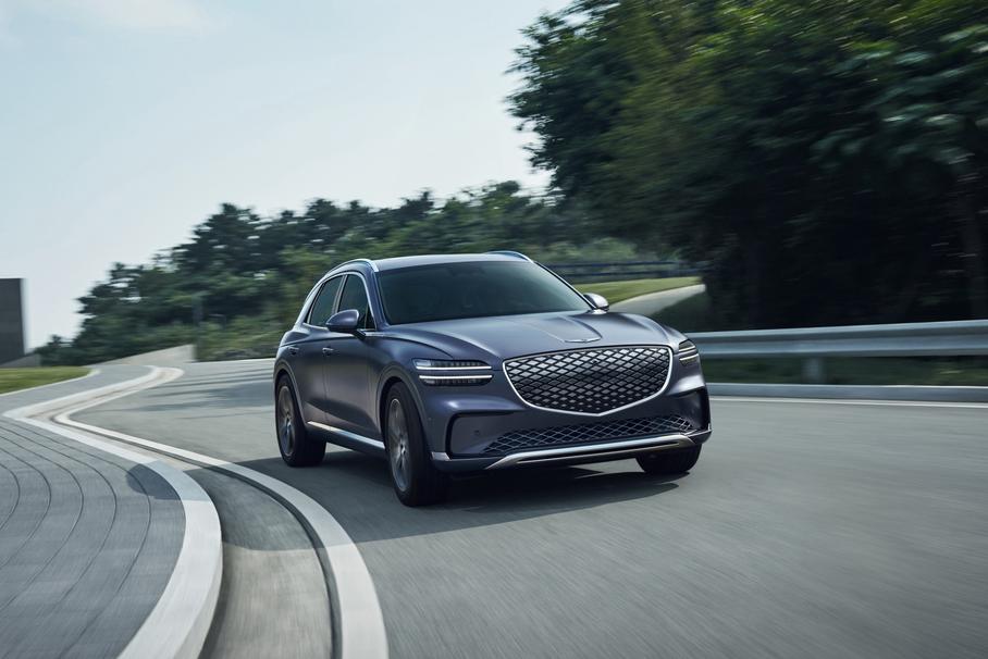 Электрический Genesis GV70 обновился: что изменилось