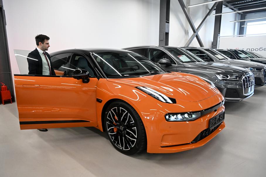 Сколько «серых» автомобилей продают в России в месяц