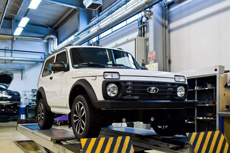 Американские и французские журналисты оценили Lada Niva Sport