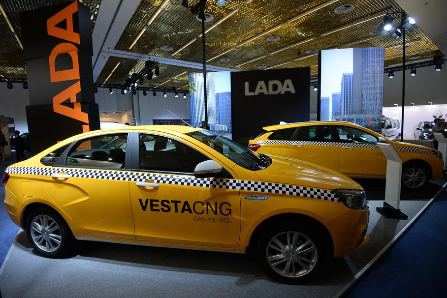 Таксисты пожаловались на АвтоВАЗ из-за завышения цен на машины