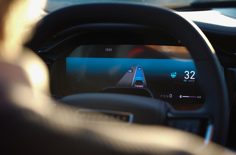 Stellantis представил автопилот Level 3 и анонсировал его внедорожную версию