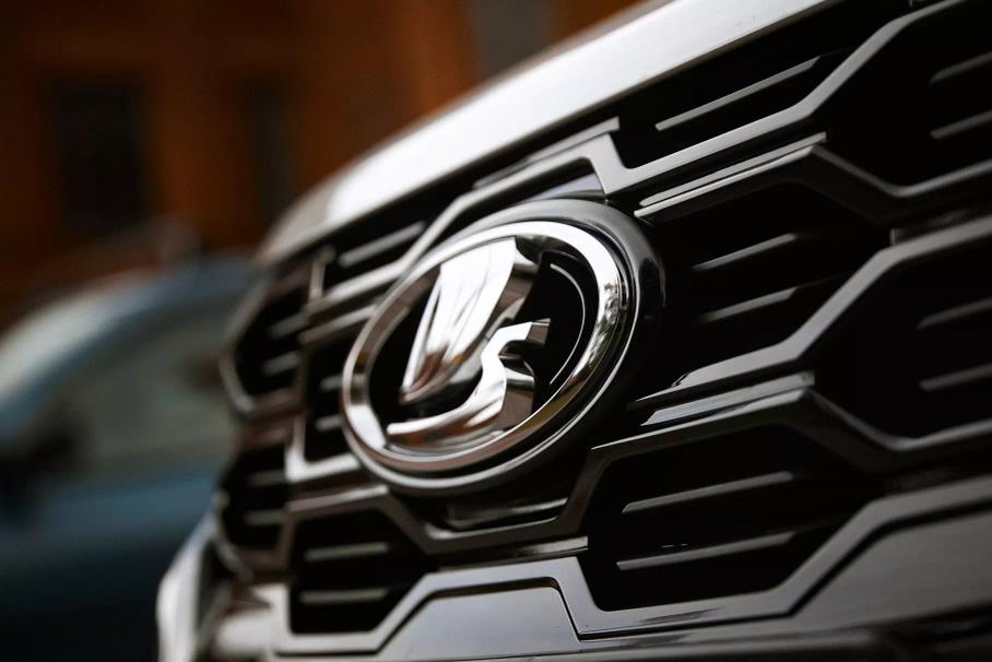 АвтоВАЗ зарегистрировал еще два названия для новых Lada