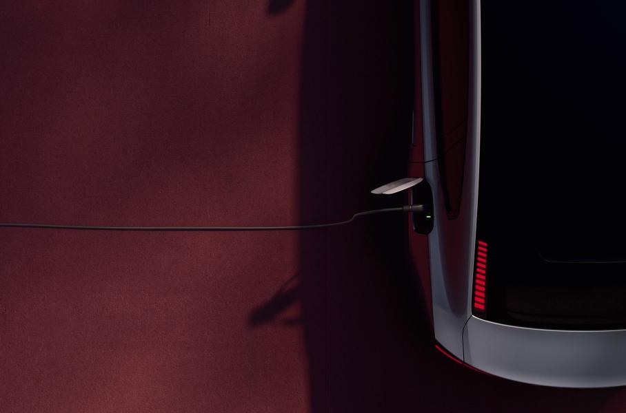 Volvo ES90: 700 км хода и сверхбыстрая зарядка