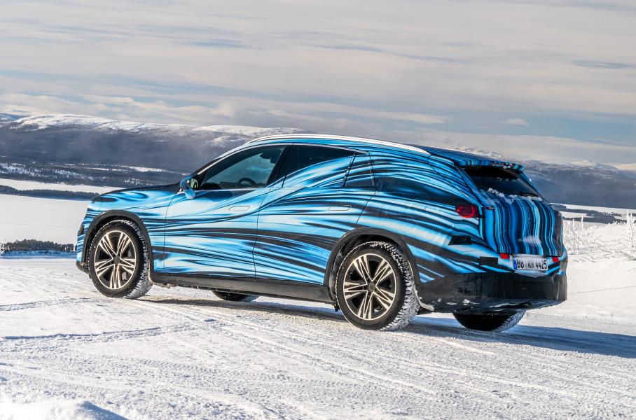Mercedes-Benz показал новый электрический GLC