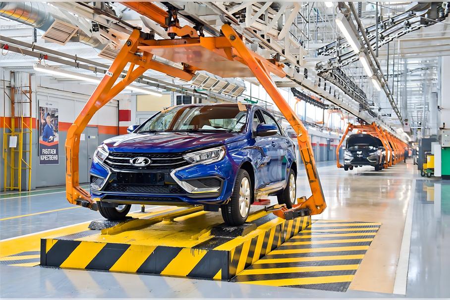 АвтоВАЗ добавил в палитру Lada новые яркие цвета