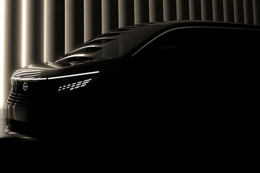 Новый минивэн Nissan Elgrand: первые фотографии