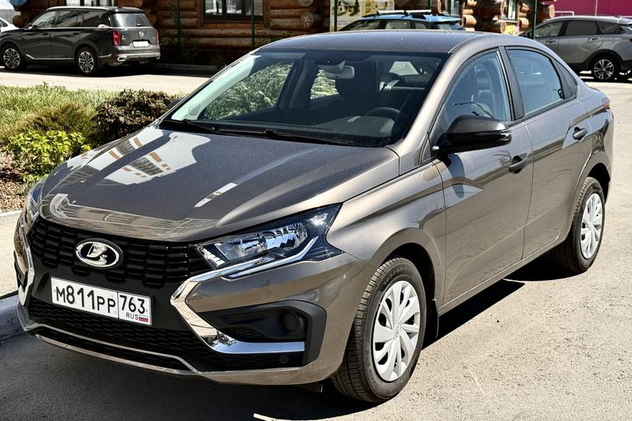 Lada Iskra: «живые» фото дешевой версии на штамповках