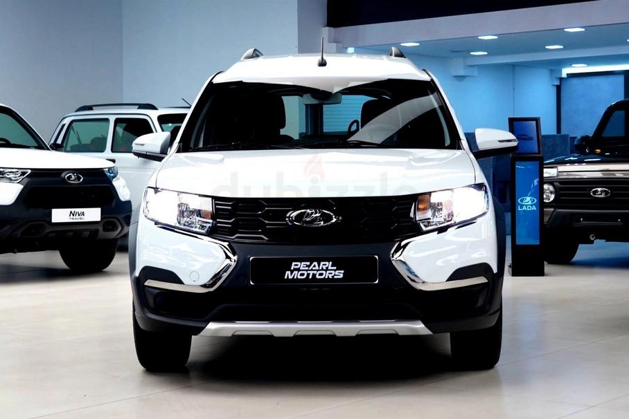 Дилер Lada в ОАЭ раскрыл цены Largus: дешевле, чем в России