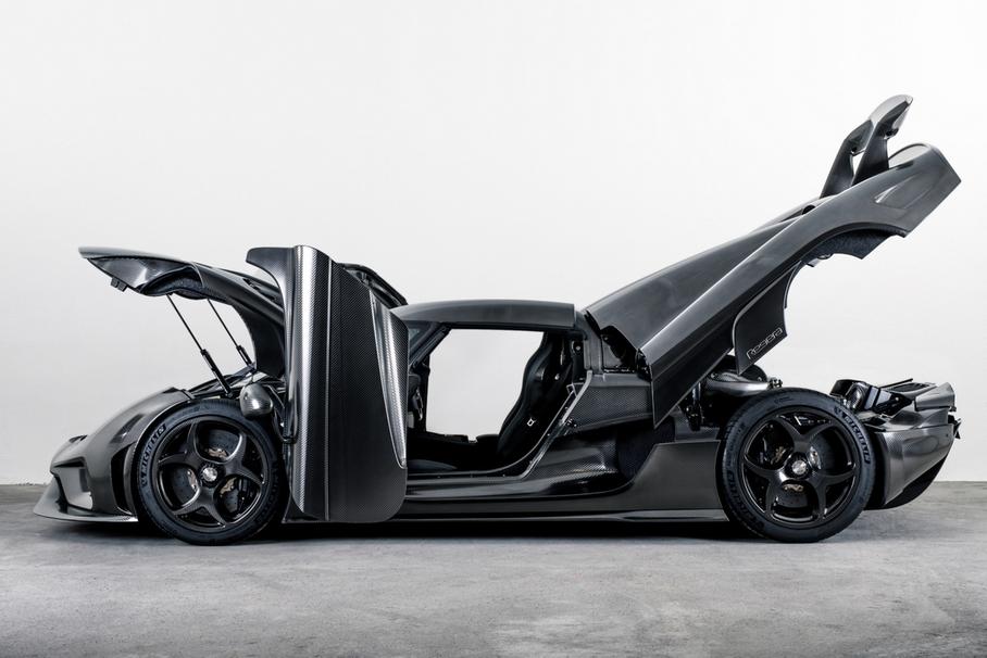До России добрался 1780-сильный гиперкар Koenigsegg за 3 млн долларов
