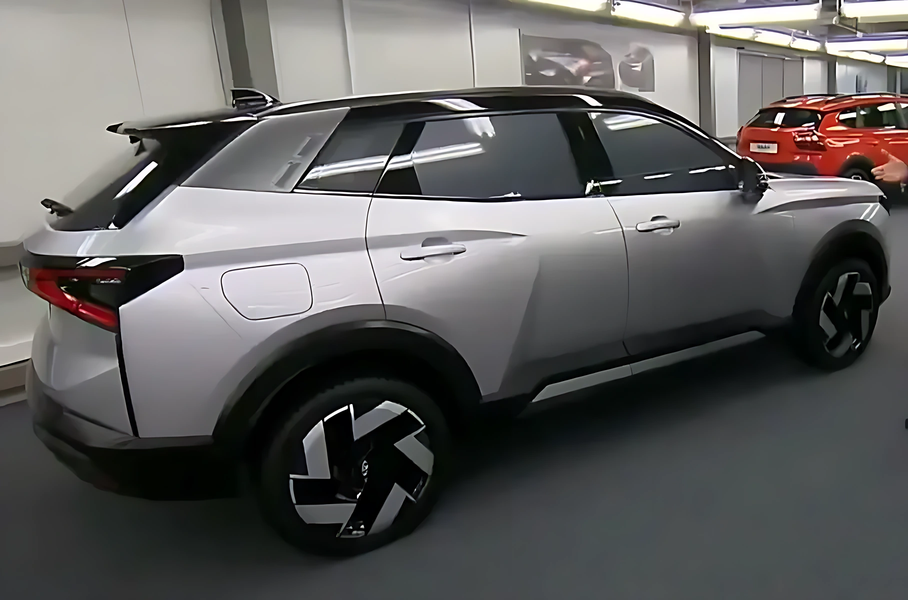 Раскрыта дата премьеры кроссовера Lada на базе Vesta