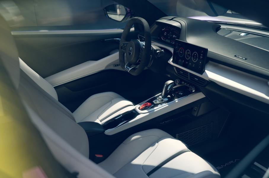 Представлен обновленный Lotus Emira