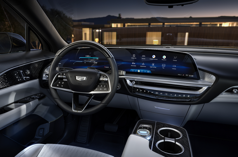 Десятки тысяч Cadillac отзывают из-за гаснущих экранов