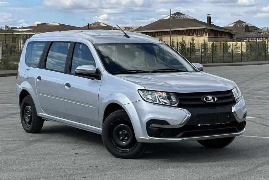 Подсчитано, на сколько подорожали новые Lada с 2021 года
