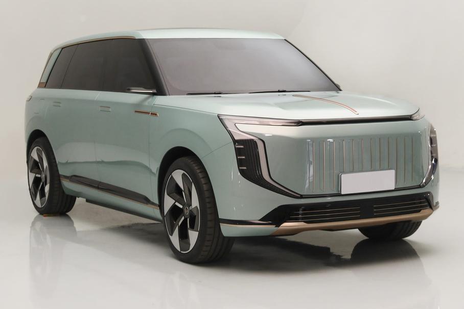 Флагманский кроссовер Hongqi HS9: собран первый прототип