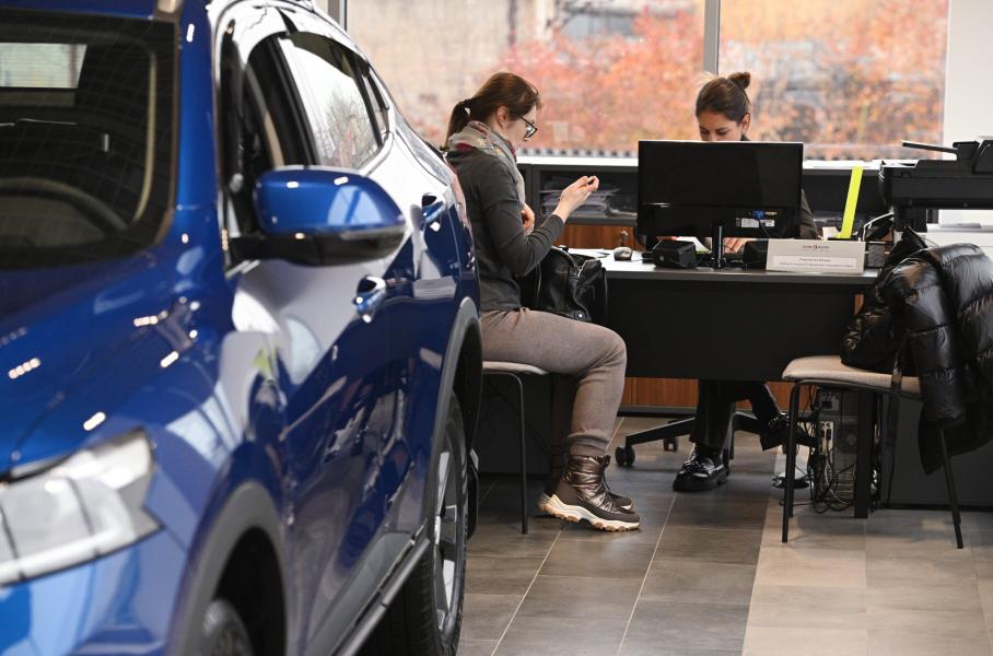 Российский авторынок поднялся на второе место в Европе