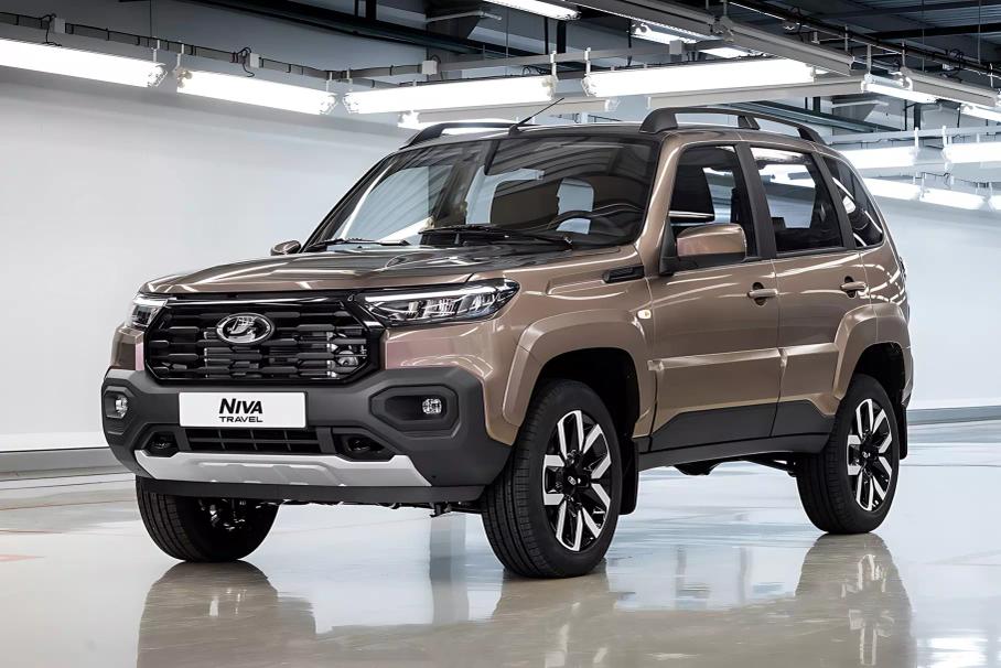 Lada Niva Travel