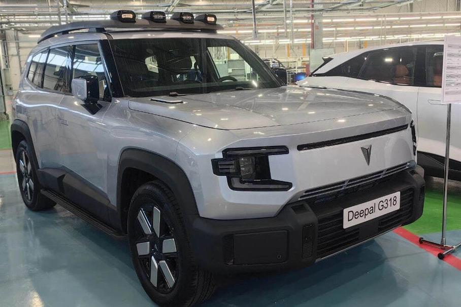 Changan Deepal G318