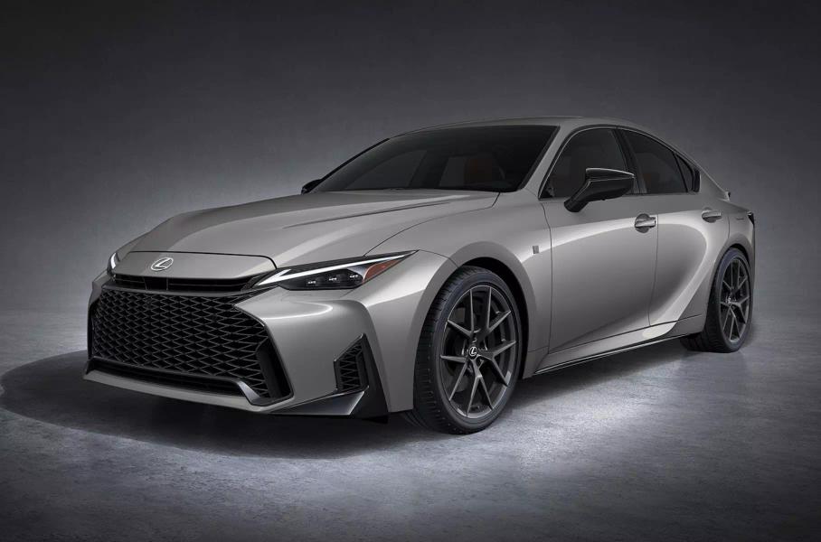 Lexus IS