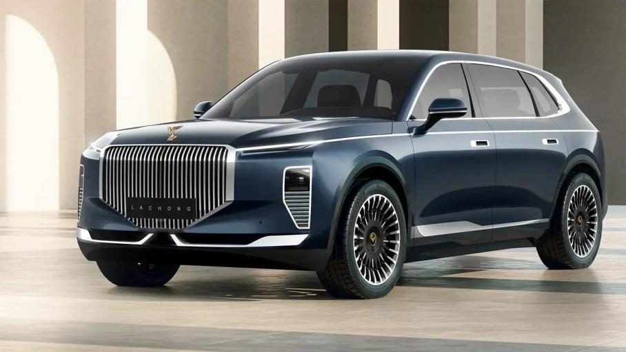 Вьетнамцы выпустили кроссовер и седан с дизайном в стиле Rolls-Royce