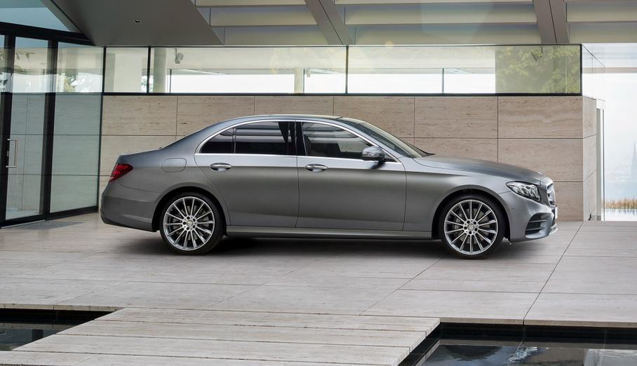 Mercedes отзывает тысячи автомобилей на бесплатный ремонт