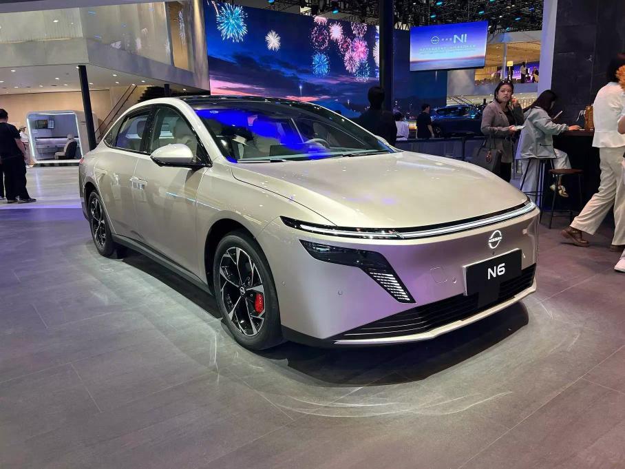 Nissan N6