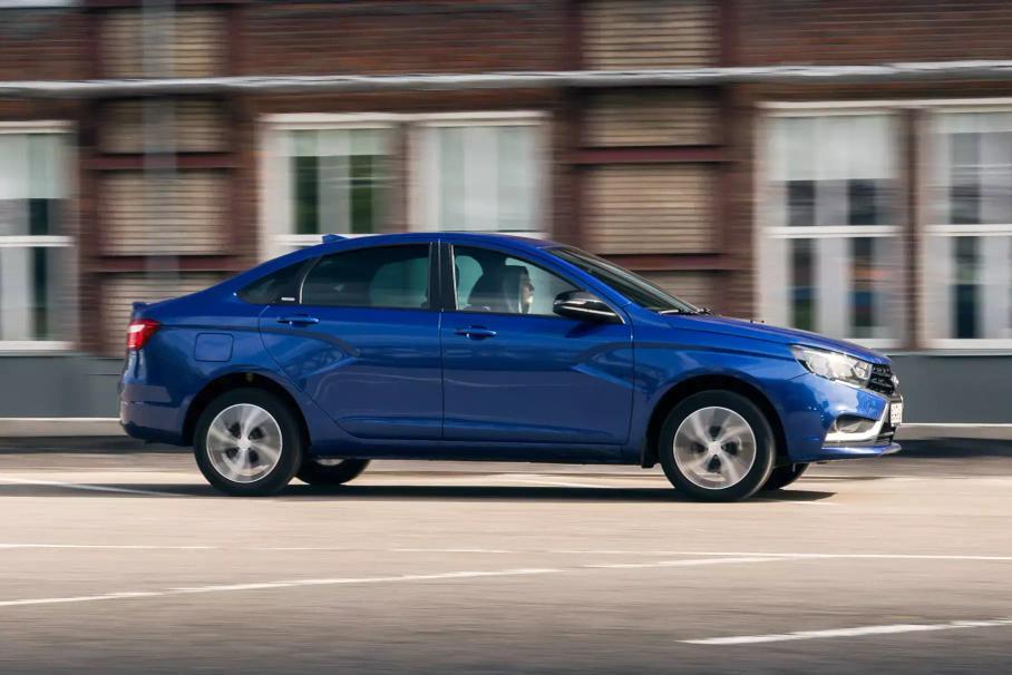 Lada Vesta
