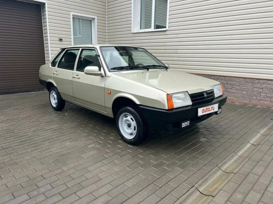 ВАЗ-21099