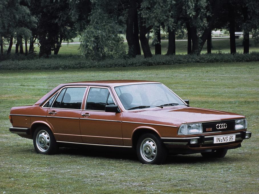Audi 100 C2